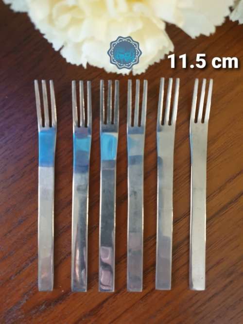6 Snail Forks Just for You