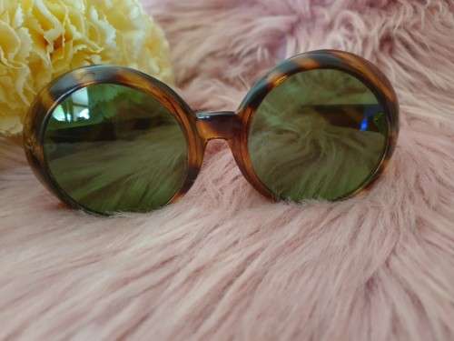 Vintage Ladies Sunglasses