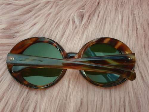 Vintage Ladies Sunglasses