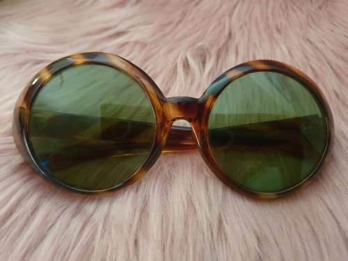 Vintage Ladies Sunglasses