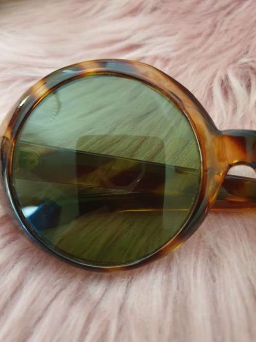 Vintage Ladies Sunglasses