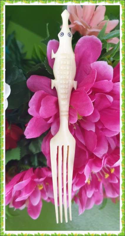 Vintage Bone fork