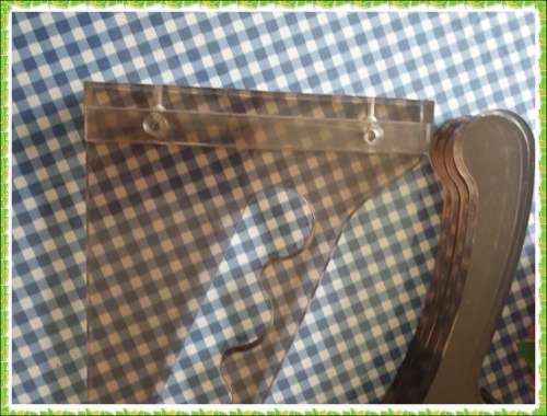 4 Perspex Coat Hangers with Wall Bracket