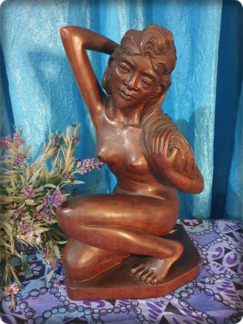 Solid Wood Figurine (Very Heavy) REDUCED TO CLEAR