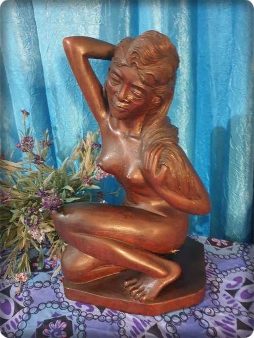 Solid Wood Figurine (Very Heavy) REDUCED TO CLEAR