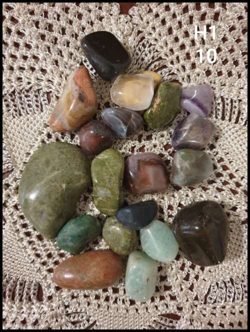 Tumble Stone and Crystals  10