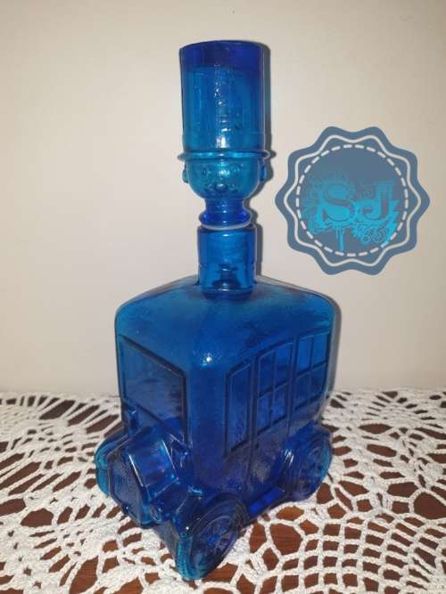 Vintage Blue Glass Car Decanter With Man in Top Hat Stopper and Six Glasses
