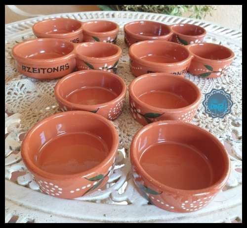 4 Joao Vasco. Vale Olive and Pip dishes and 4 Small Bowls