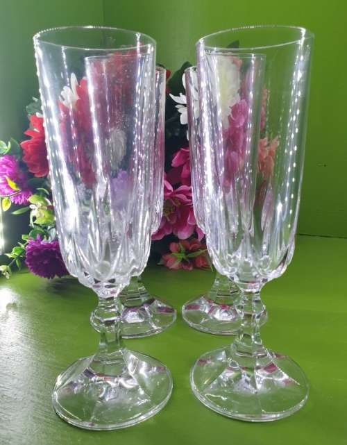Champagne Glasses made in Italy (4)