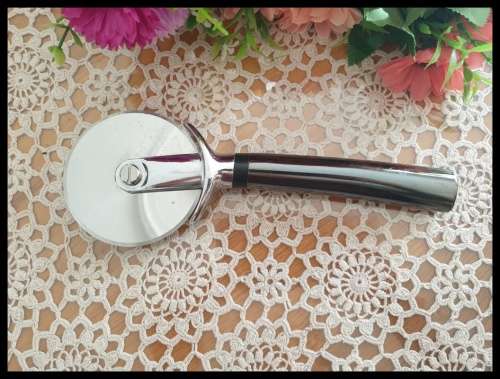 Sabatier Pizza Cutter