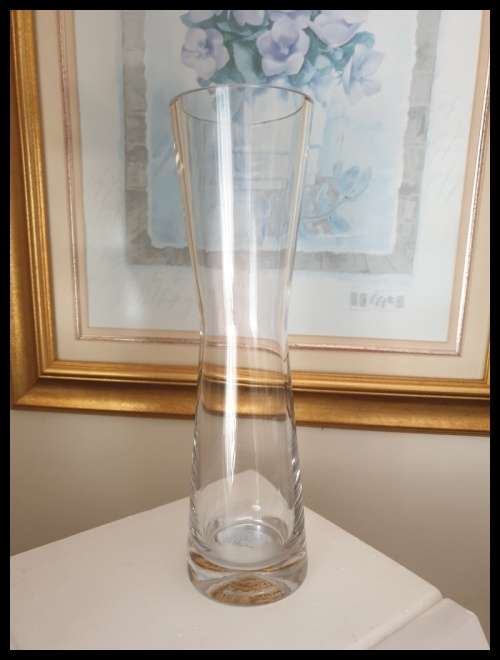Beautifull Heavy Glass Vase Just for You