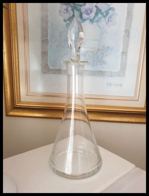 Beautifull Glass Decanter Just for You