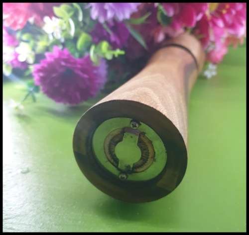 Wooden Pepper Mill/Grinder