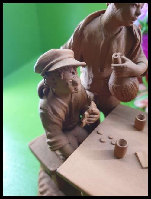 Grasso Italy Italian Terra Cotta Pottery Figurine