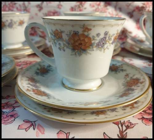 Noritake  Tremont Tea Set Just for You