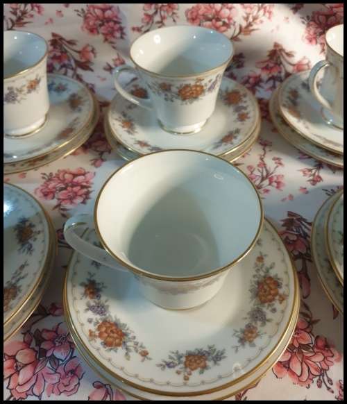 Noritake  Tremont Tea Set Just for You