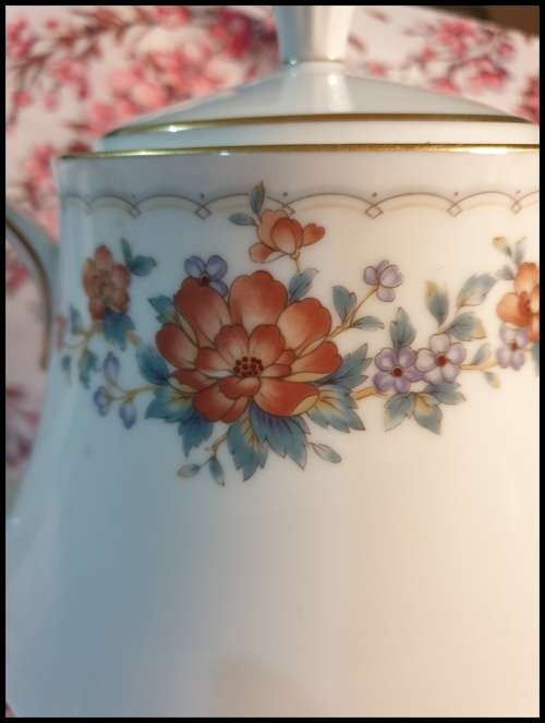 Noritake  Tremont Tea Set Just for You