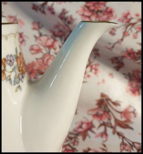 Noritake  Tremont Tea Set Just for You