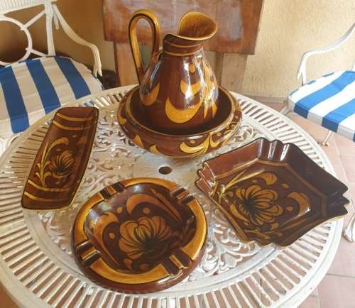 Brown Crockery Hawaii  Set Just for You