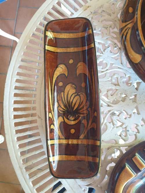 Brown Crockery Hawaii  Set Just for You