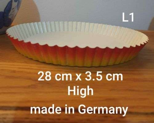Metal Oven Pie Dish