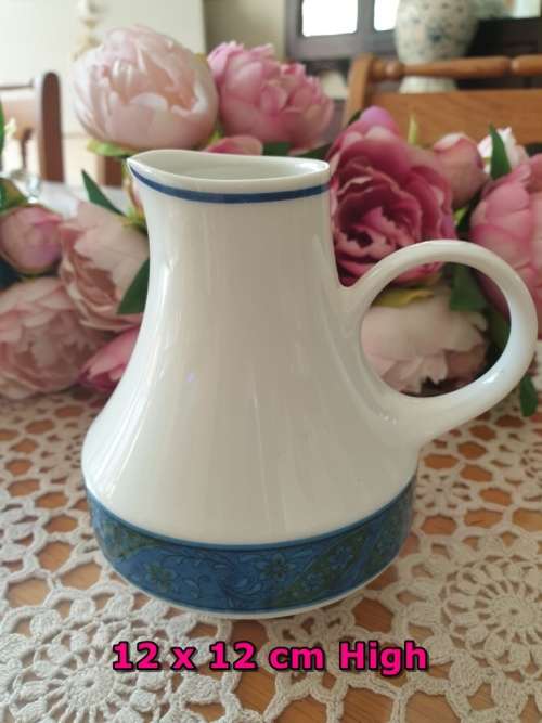 Noritake Milk Pourer