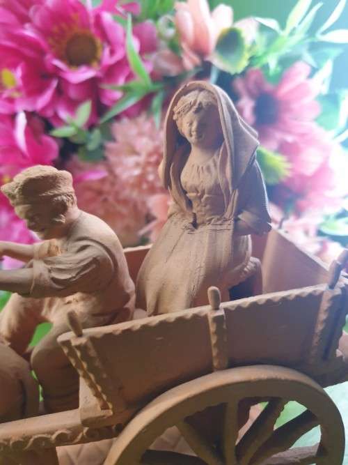 Grasso Italy Italian Terra Cotta Pottery Figurine