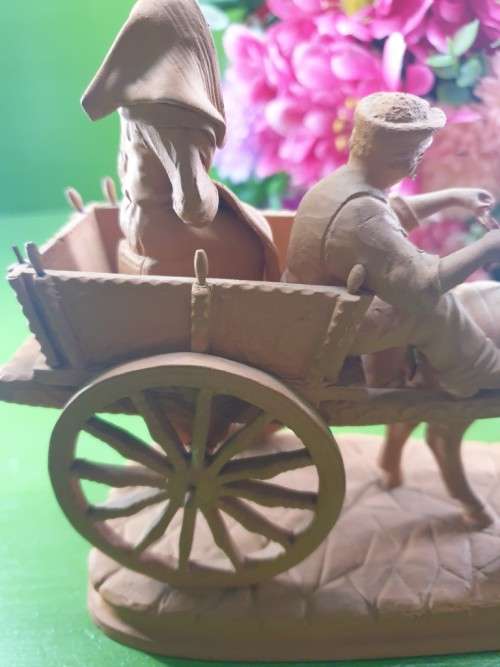 Grasso Italy Italian Terra Cotta Pottery Figurine