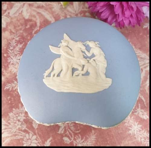 Small Wedgwood Light Blue Jasperware  Kidney Shaped Container