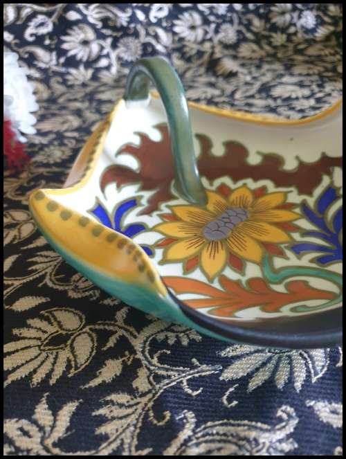 GOUDA    Bowl
