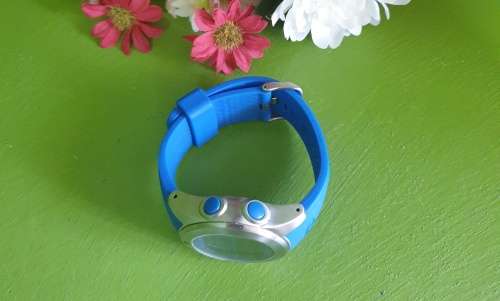 Rip Curl Men`s A1083   NO BOX