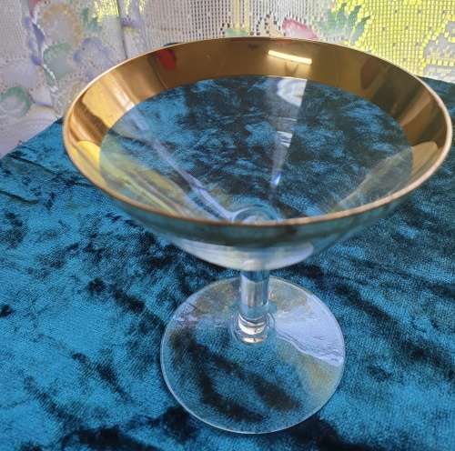 4 Vintage Glasses