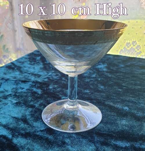 4 Vintage Glasses