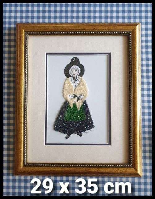Lovely Frame with Beaded Artwork 29 x 35 cm
