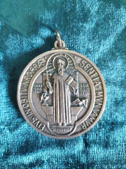 ST. BENEDICT MEDAL WITH EXORCISM & BLESSING
