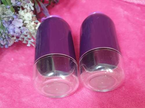 Tupperware Salt and Pepper Set (Purple and Pink)