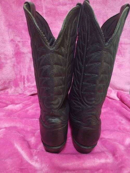 Men`s cowboy boots size 9/10