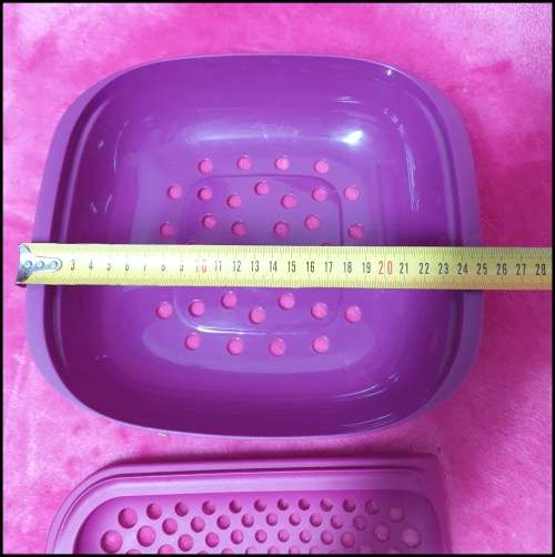 Tupperware Purple Strainers