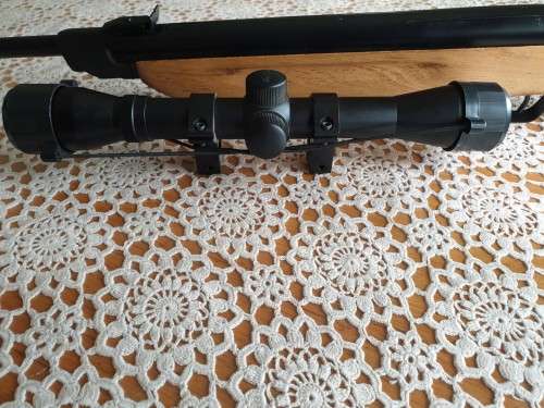 Slavia 630 model 77 air rifle with free scope . PERFECT WORKING ORDER .