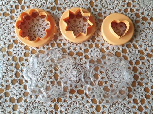 Tupperware Cookie Cutter
