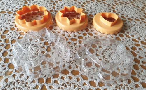 Tupperware Cookie Cutter