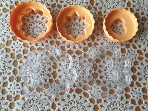 Tupperware Cookie Cutter