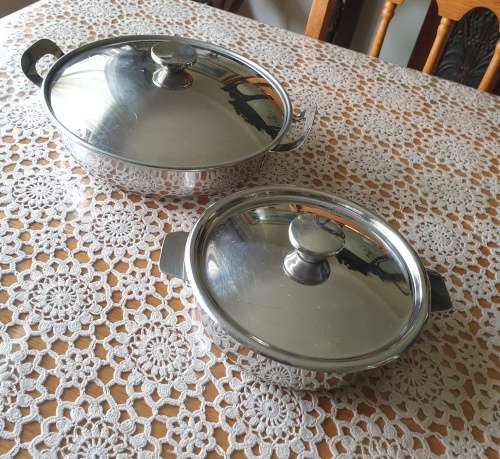 Two Stainless Steel Bowls with Lids