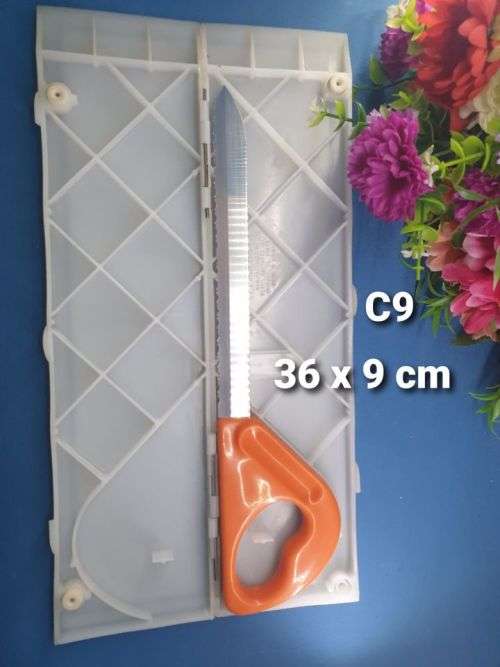 VINTAGE POPEIL BROTHERS, INC. CUTTING BOARD ORANGE HANDLE BREAD