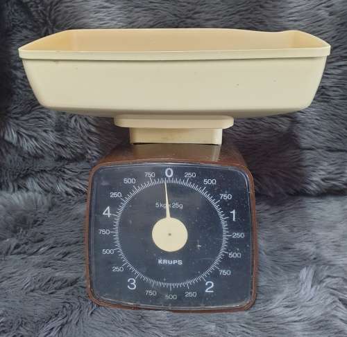 Vintage Scale