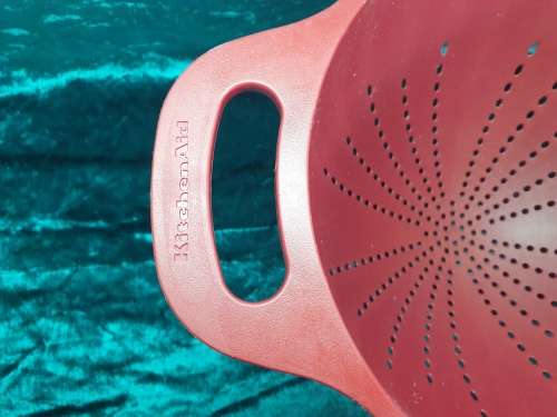 KitchenAid Classic Plastic Colander, 5-Quart, Red