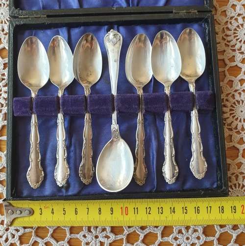 Vintage Boxed Set  Spoons