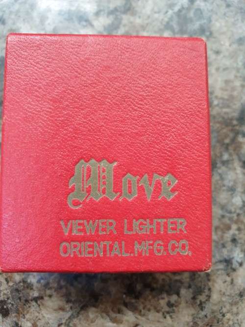 VINTAGE MOVE LIGHTER 1950`S - 1960`S NOVELTY LIGHTER VIEWER