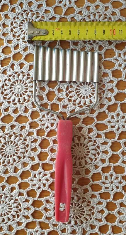 VINTAGE UTENSIL | SLICER | CUTTER|