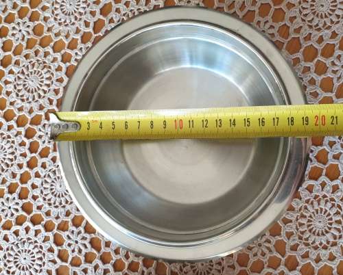 AMC Dome/mixing bowls  no Lids